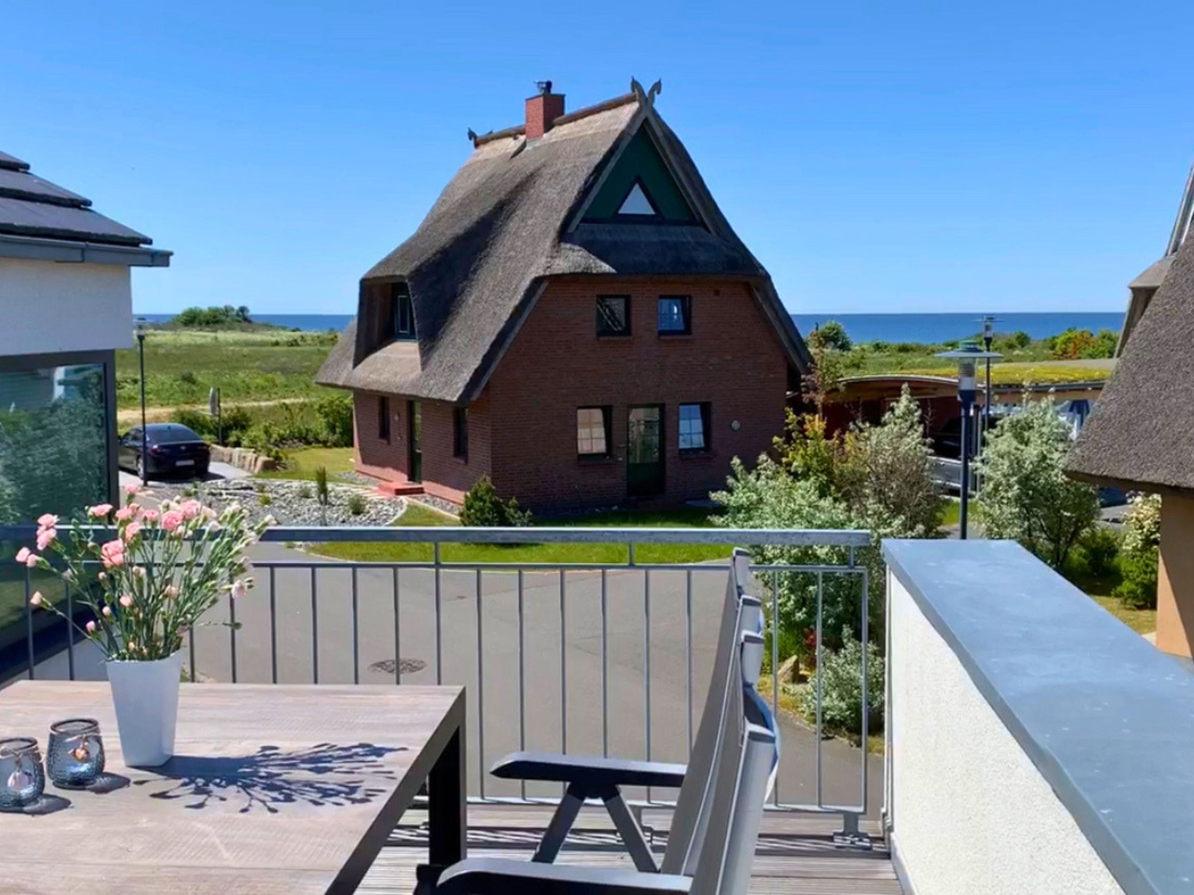 Dachterrasse mit Meerblick – Frühstück & Sonnenuntergang inklusive