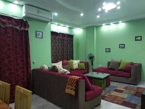 TV - Welcome Egypt Apartment (Giza)