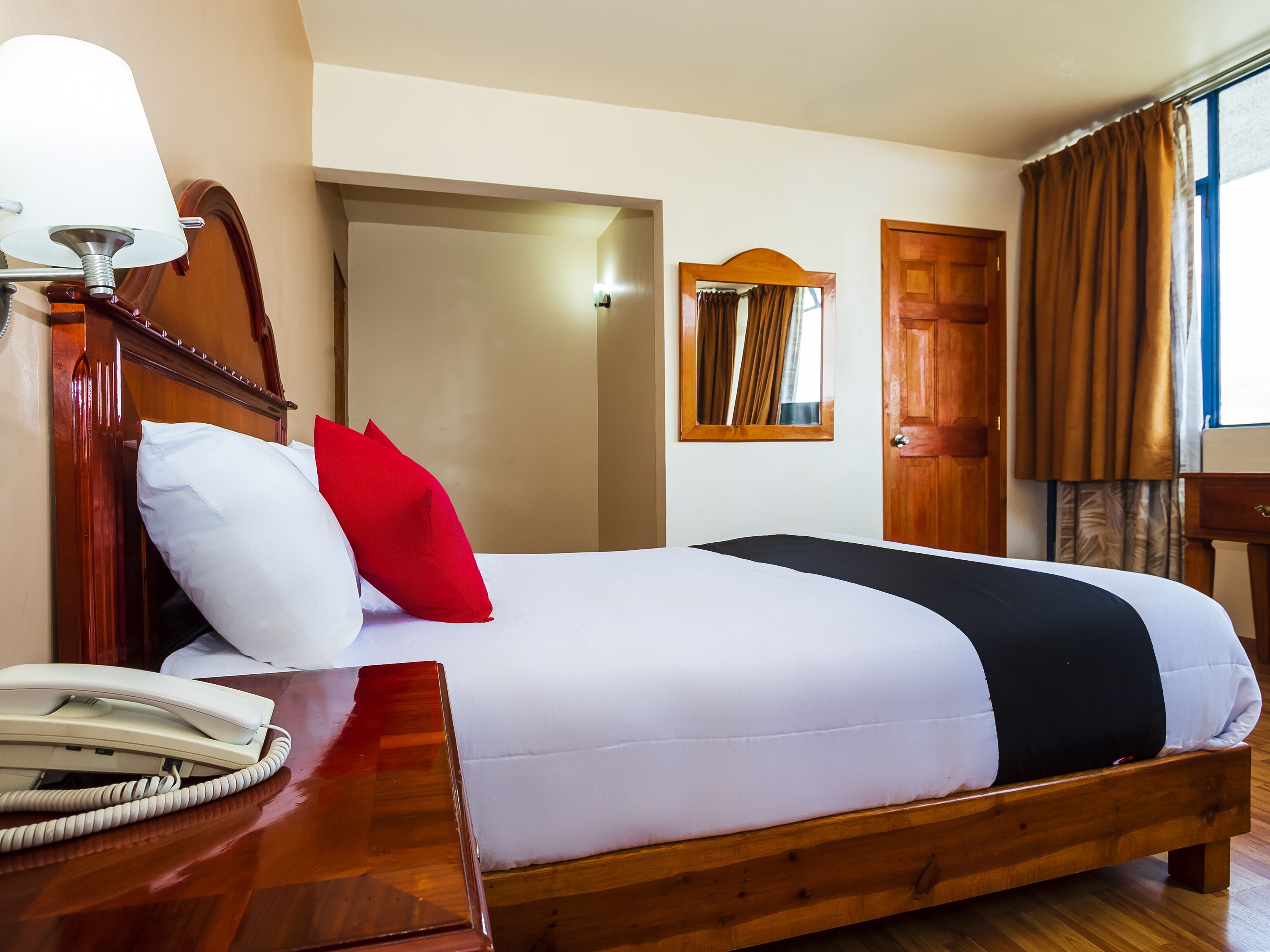 iron/ironing board, bed sheets