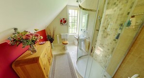 House, 2 Bedrooms | Bathroom shower - Rock House Cottage (Exeter)