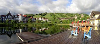 Tyst Hillside Studio - Wifi, sängkläder / handdukar, gratis transfer