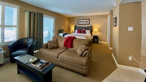 Unclassified image, 5 of 16, button - Quiet Hillside Studio - Wifi, Linens/Towels, Free Shuttle (The Blue Mountains)