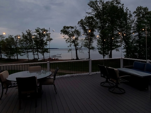 Ultra Private Lake Home on Sandy Beach! 