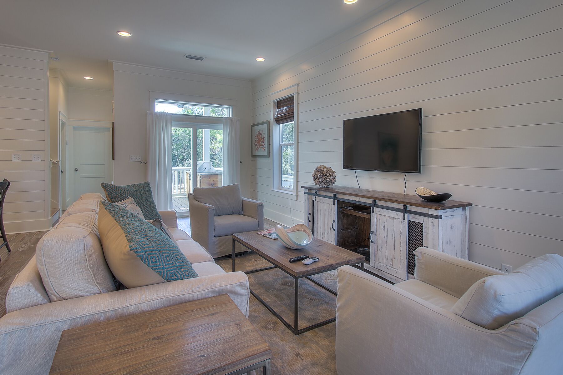 Grace's Getaway ~ WITH POOL can be heated anytime of the year!