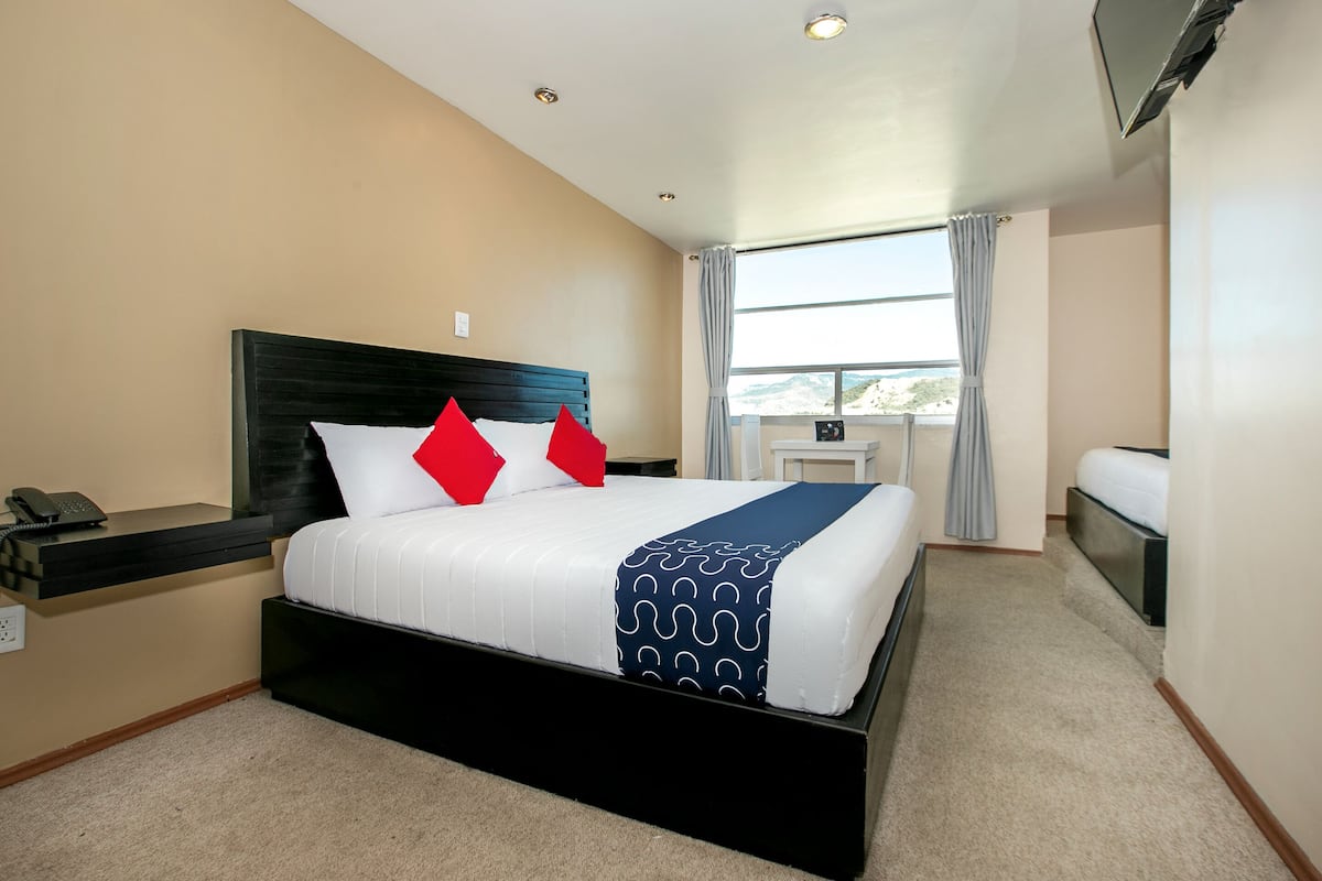 Superior Room, Multiple Beds | Desk, soundproofing, iron/ironing board, WiFi (free)