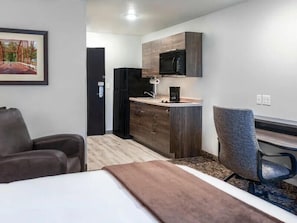 대용량 냉장고, 전자레인지, 쿡탑, 커피/티 메이커