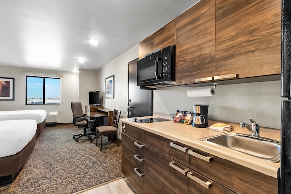 Badkar/dusch, gratis toalettartiklar, hårtork och handdukar