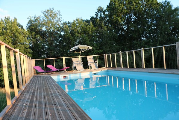 Family Cottage, Ensuite | Outdoor pool
