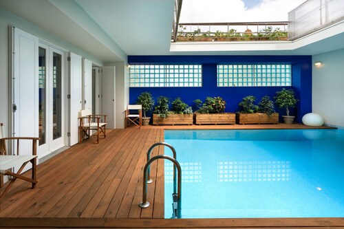 Nova Sintra Twin Houses