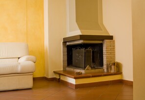 Living room - Agriturismo Uliveto Saglietto (Imperia)