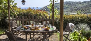Terrace/patio - Agriturismo Uliveto Saglietto (Imperia)