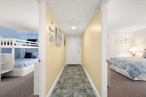 3 bedrooms, iron/ironing board, free WiFi