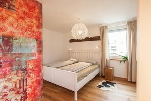 1 bedroom, desk, iron/ironing board, free WiFi - Wohnen am Bäckerbrunnen (Würzburg)
