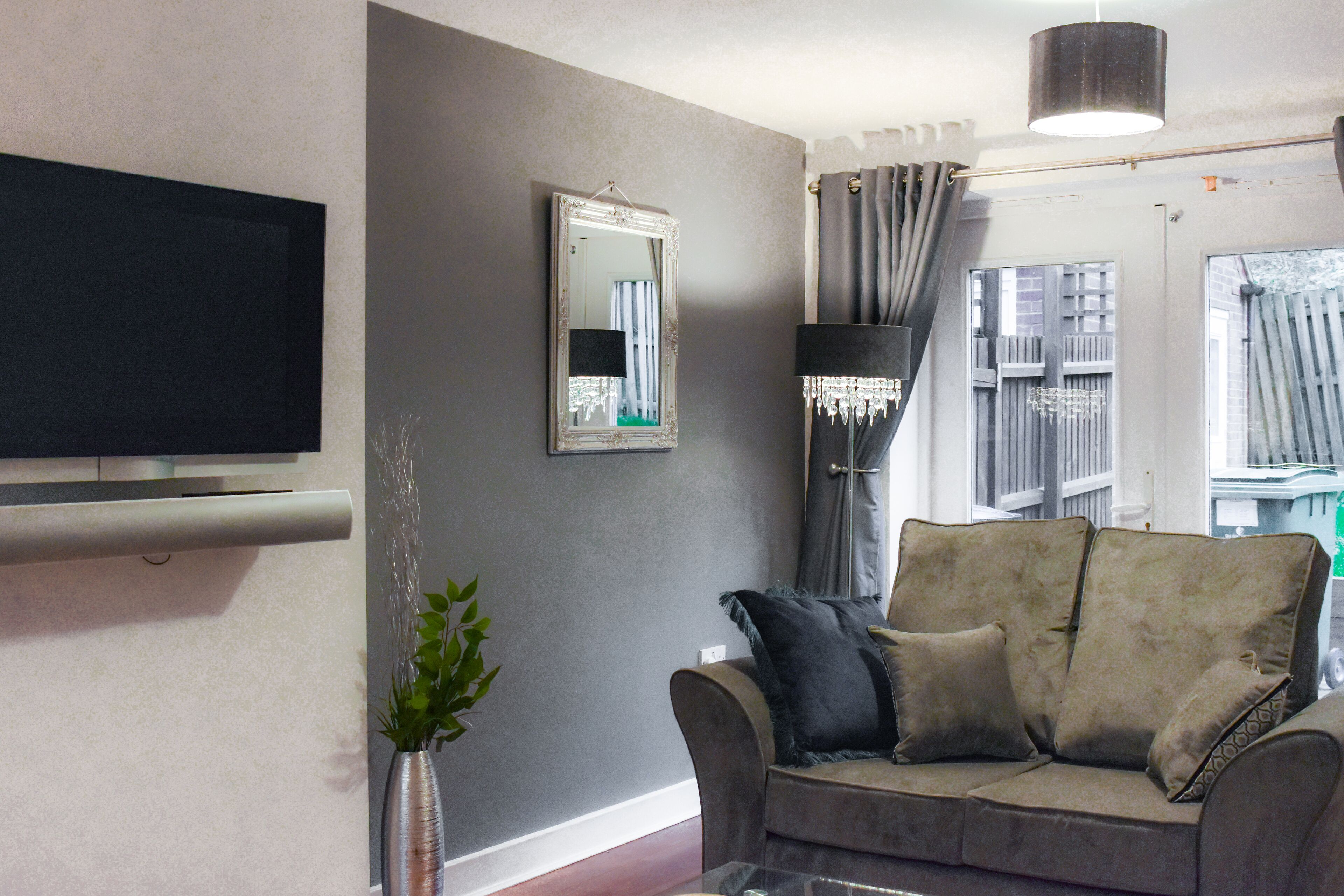 House, 4 Bedrooms | Living room | Flat-screen TV, Netflix, streaming services