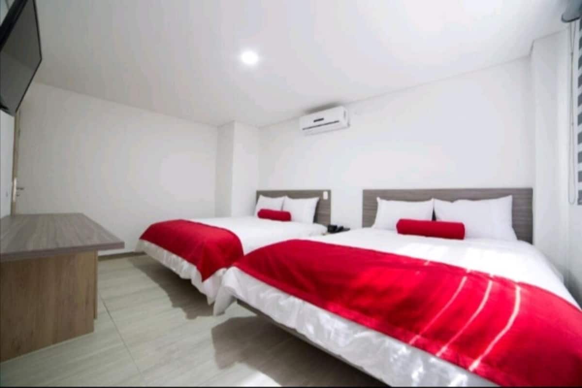 Free WiFi, bed sheets
