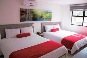 Superior Quadruple Room, 2 Double Beds | Free WiFi, bed sheets