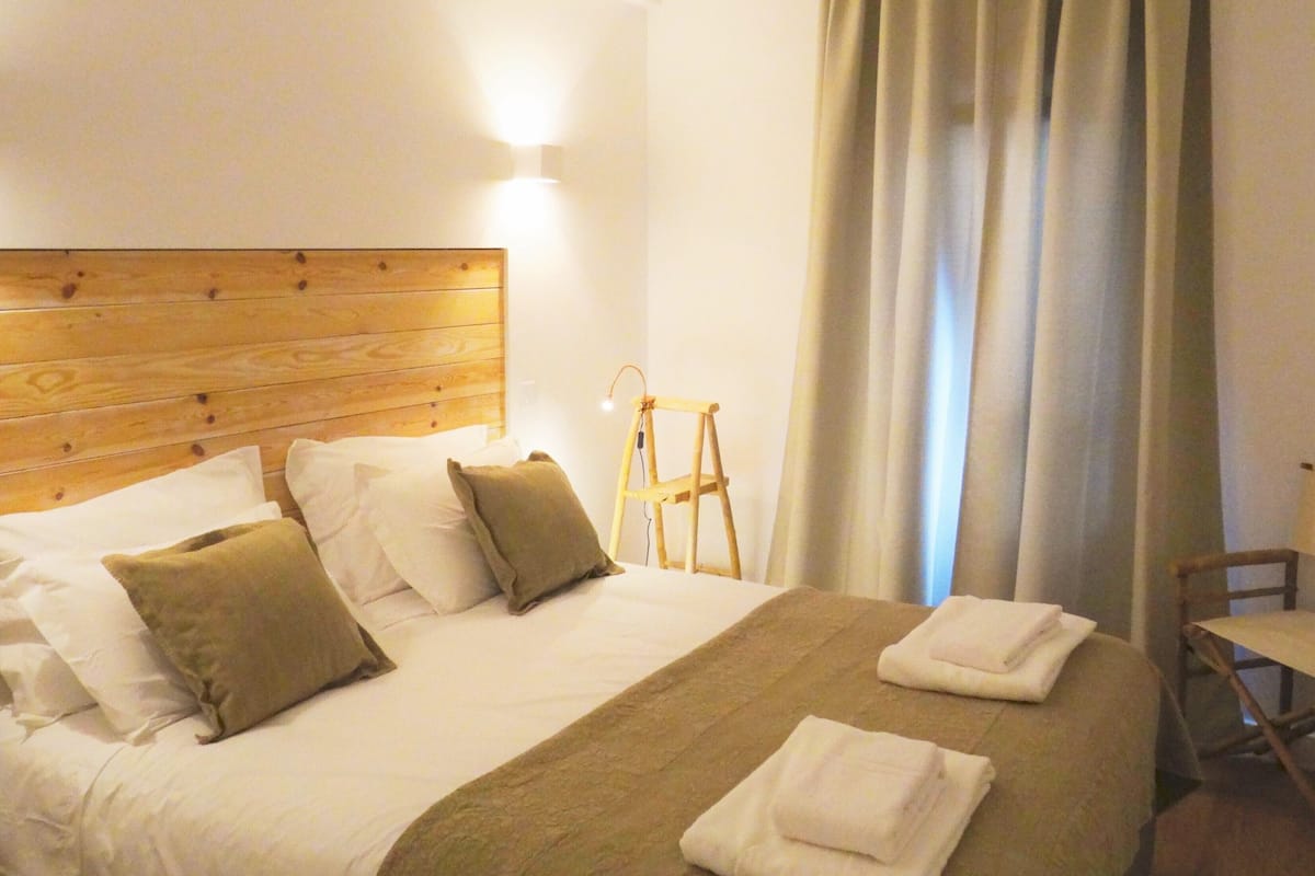 In-room safe, soundproofing, iron/ironing board, free cribs/infant beds