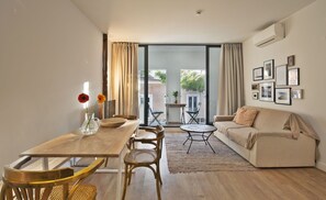 Apartment, 2 Bedrooms | Living room | 37-inch flat-screen TV with cable channels, TV - The Salty Lodge (Lagos)