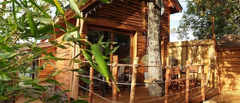 Chalet, kylpyhuone makuuhuoneen yhteydessä | Ulkopuoli