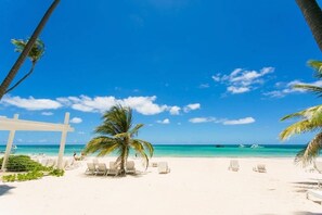 In Strandnähe, Strandtücher