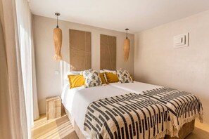 2 chambres, fer et planche à repasser, lit parapluie, Wi-Fi