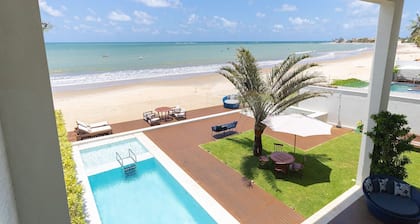 Casa luxuosa a beira mar de Jacumã RN