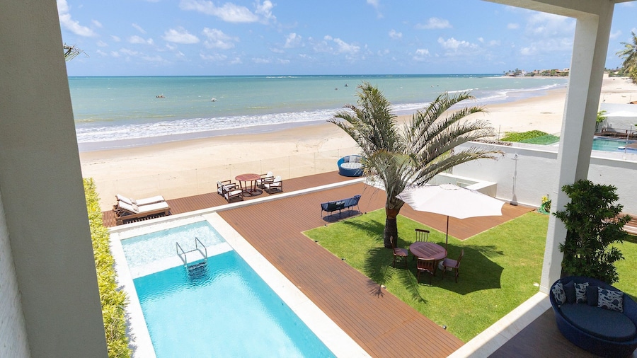Casa luxuosa a beira mar de Jacumã RN
