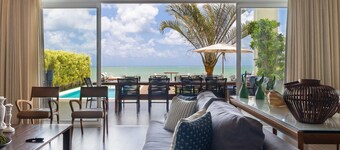 Casa luxuosa a beira mar de Jacumã RN