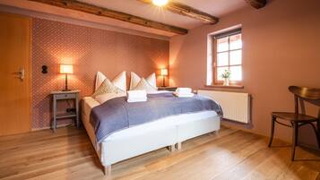 Double Room | Soundproofing, free WiFi