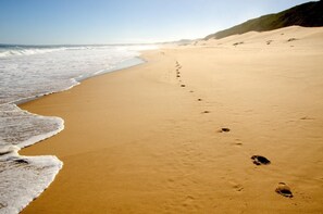 Beach - Sundowner Loft (Mossel Bay)