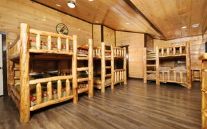 12 chambres, Wi-Fi, literie fournie