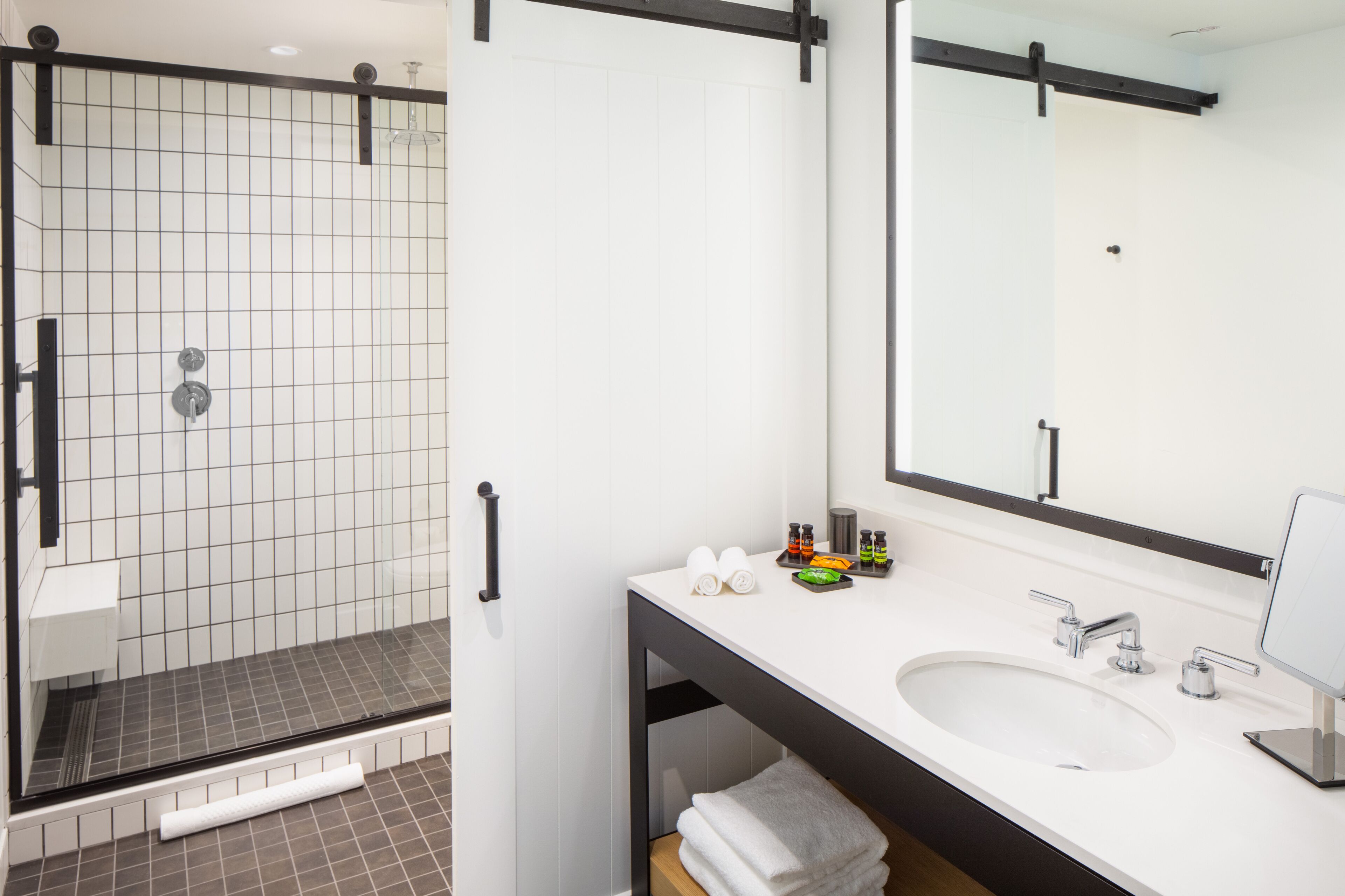 Photo - Canopy By Hilton Baltimore Harbor Point - Newly Built