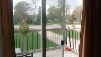 Business House | Balcony view