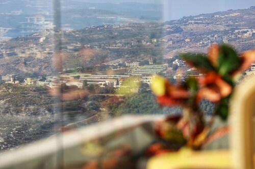 Double View Apartments