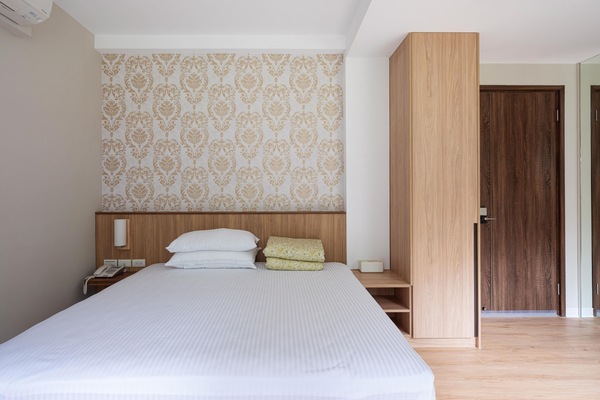 Quarto casal conforto | Escrivaninha, Wi-Fi de cortesia, roupa de cama