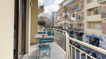 Trippelrum - balkong | Terrass/Patio