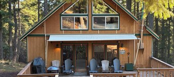 Cozy Evergreen Cabin