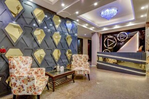 Lobby - Aira Xing (New Delhi)