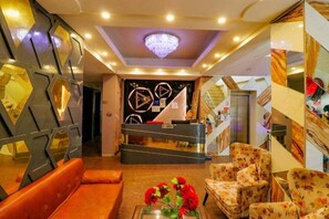 Lobby - Aira Xing (New Delhi)