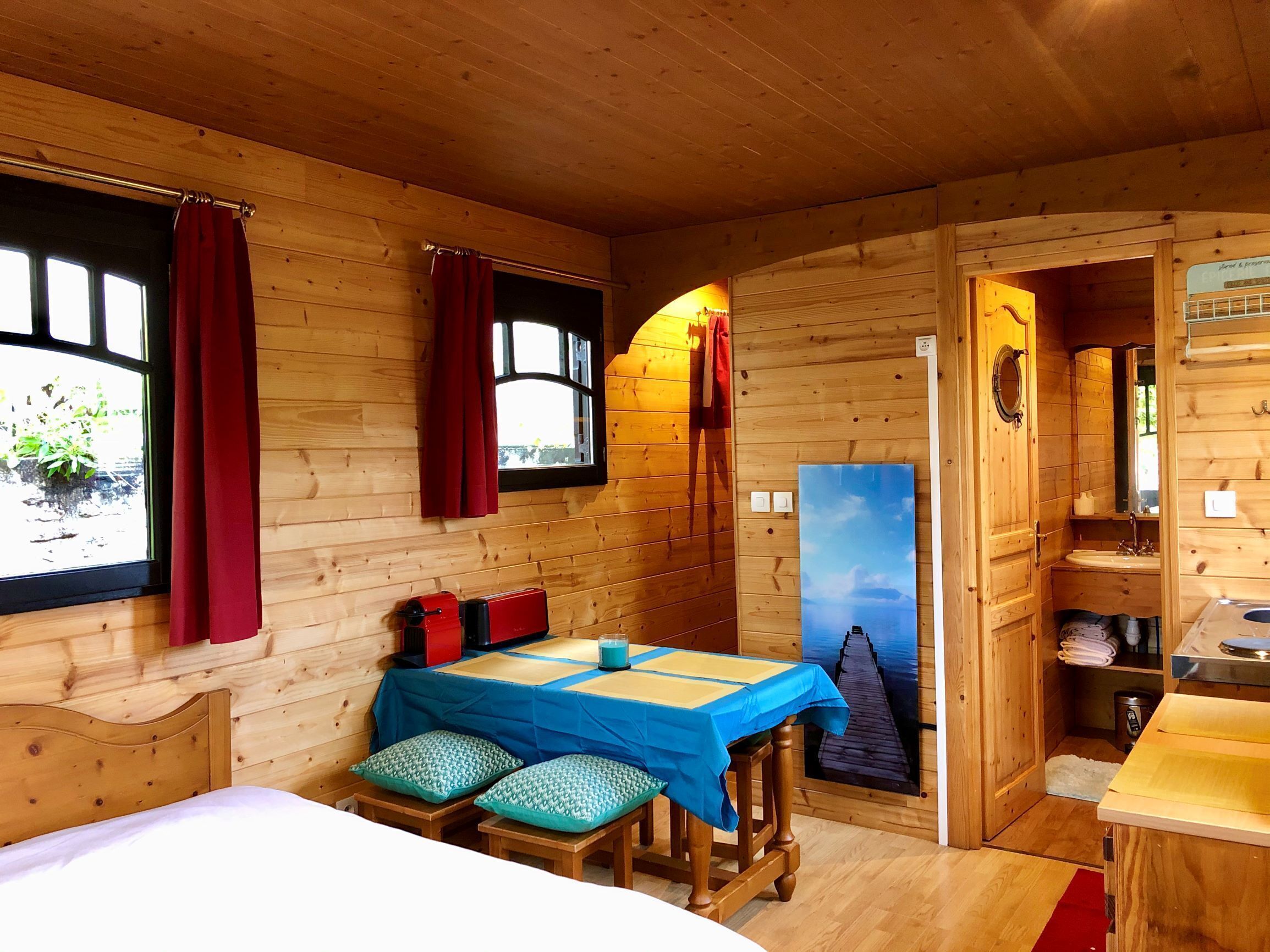 2 soveværelser, strygejern/strygebræt, weekendseng, gratis Wi-Fi