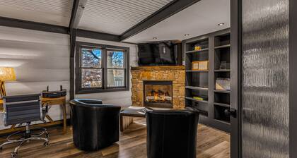 The Wells Hotel Cashiers