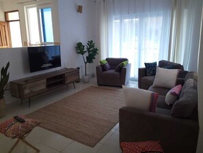 Living area - Great get a way (Mombasa)