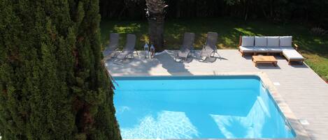 Piscine extérieure, piscine chauffée