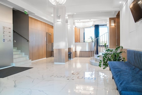 Reception. Hotel Urbi