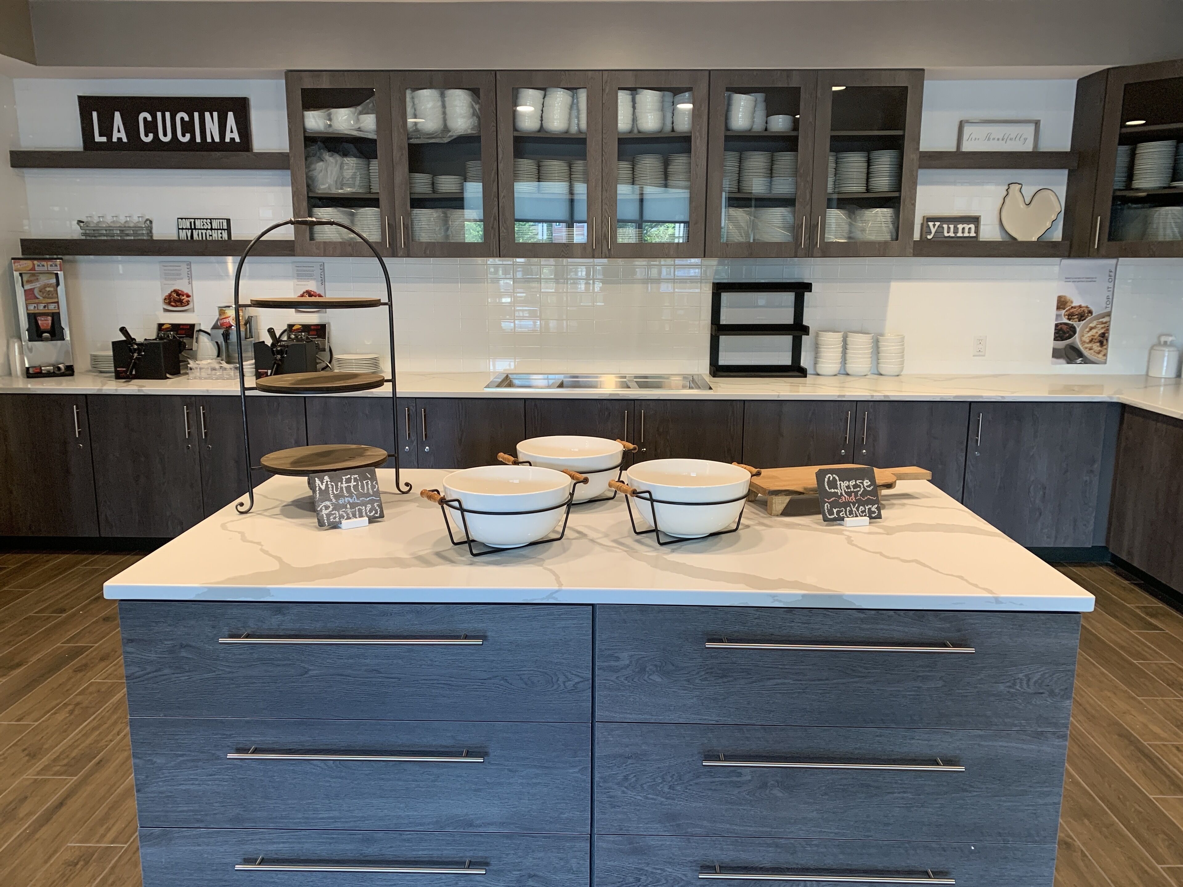 Free daily continental breakfast