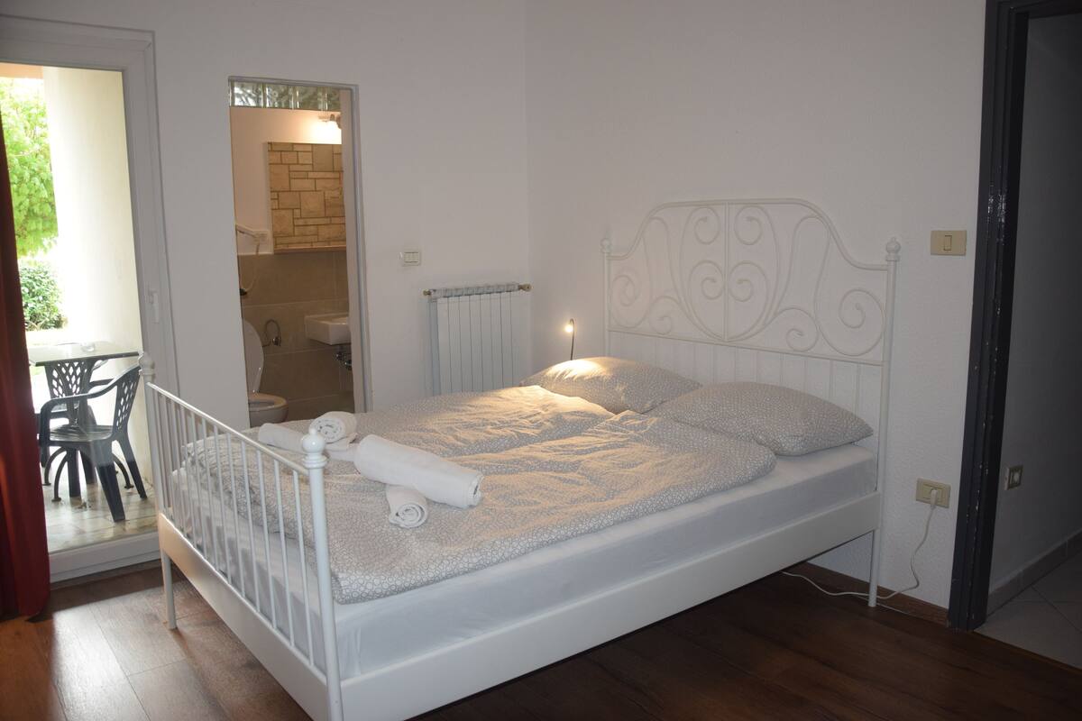 Basic Triple Room, Private Bathroom