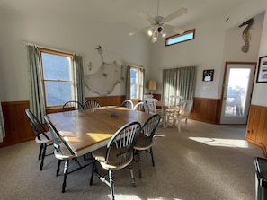 Cottage, 4 Bedrooms | Dining