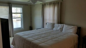 2 bedrooms, WiFi, bed sheets