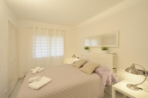 3 bedrooms - Holiday rental apartment with swimming pool in Begur, Aiguablava (Begur)