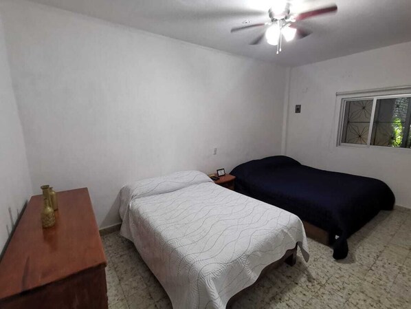 1 bedroom, WiFi, bed sheets